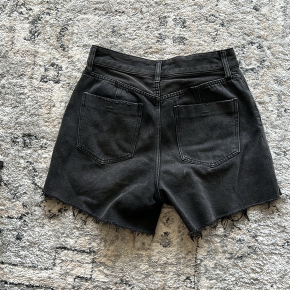 FREE PEOPLE CRVY Breaker High Rise black denim shorts size 29 - Picture 4 of 5